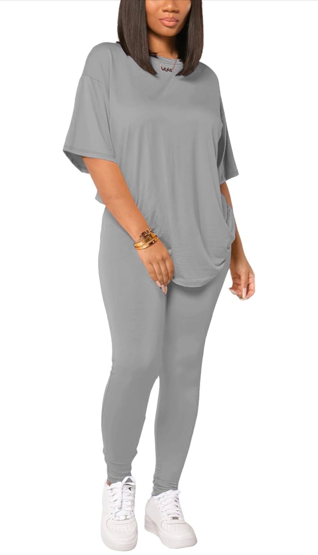 Conjunto deportivo Gris